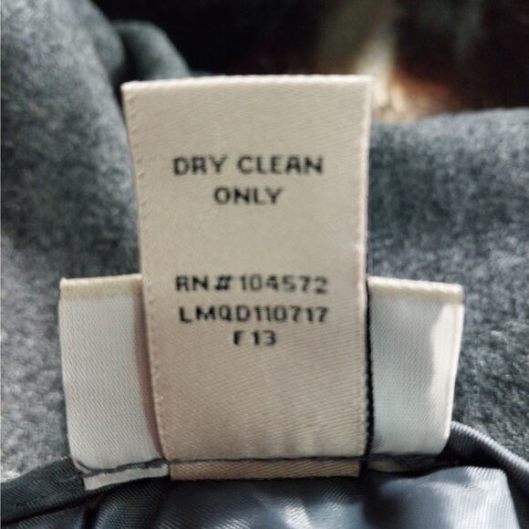 NWT! MARK REED! CHARCOAL GRAY 100% FINE WOOL, CLASSICALLY LINED SKIRT! SZ 14 - Picture 8 of 9